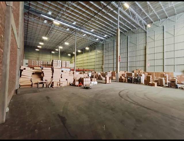 INDUSTRIAL PROPERTY TO RENT IN HALFWAY HOUSE